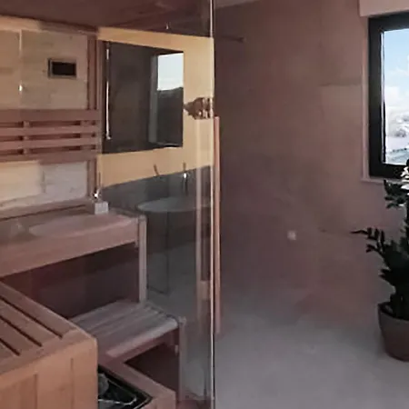 Gorgeous In With Sauna Appartamento